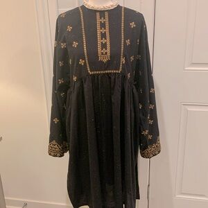 Pakistani Sapphire cotton black with golden embroidery kurta w/kimono sleeves M